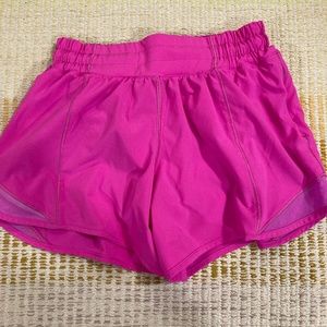 Lululemon Hotty Hots RARE COLOR